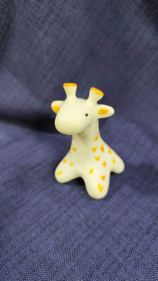 Clay pottery Giraffe - Digital download